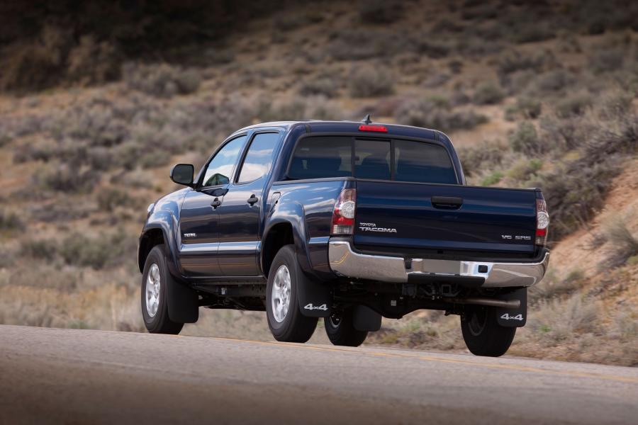  Toyota Tacoma 2012 года  (фото 24 из 43)